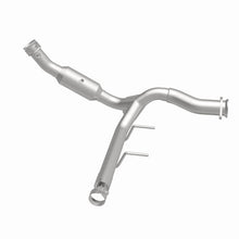 Load image into Gallery viewer, MagnaFlow Right Side Converter Direct Fit 15-17 Ford F-150 5.0L

