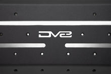 Load image into Gallery viewer, DV8 Offroad 18-23 Jeep Gladiator Digital Device Dash Mount

