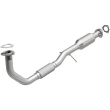 Load image into Gallery viewer, MagnaFlow Conv DF 98-99 Saturn SC1 1.9L
