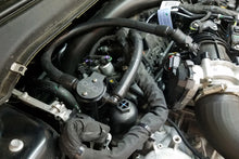 Load image into Gallery viewer, J&amp;L 17-19 Ford Fusion Sport 2.7L Passenger Side Oil Separator 3.0 - Black Anodized

