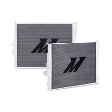 Load image into Gallery viewer, Mishimoto 99-06 BMW 323i/323i/328i/330i w/ Auto Transmission Performance Aluminum Radiator
