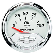Load image into Gallery viewer, Autometer Arctic White GM 5 Pc Kit Box w/ Mech Speedo, Elec Oil Press, Water Temp, Volt, Fuel Level

