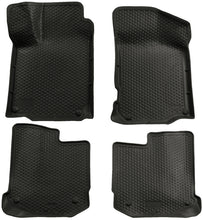 Load image into Gallery viewer, Husky Liners 98-09 Volkswagen Beetle/00-05 Jetta/Golf Classic Style Front Black Floor Liners
