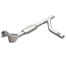 Load image into Gallery viewer, MagnaFlow CONV DF 99 F-150 5.4L V8 P/S 2WD
