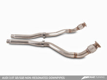Load image into Gallery viewer, AWE Tuning Audi 8R Q5 3.0T Touring Edition Exhaust Dual Outlet Chrome Silver Tips
