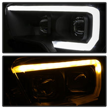 Load image into Gallery viewer, xTune 16-18 Toyota Tacoma SR/SR5 DRL Proj Headlights w/Turn Signal - Blk (PRO-JH-TTA16-SR-BK)

