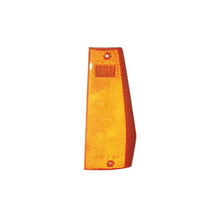 Load image into Gallery viewer, Omix Right Side Lamp 84-96 Jeep Cherokee (XJ)
