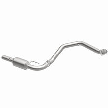 Load image into Gallery viewer, MagnaFlow 2009 Chevrolet Express 4500 V8 6.0L Left Underbody Catalytic Converter
