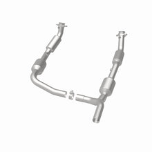 Load image into Gallery viewer, MagnaFlow Conv Direct Fit 2008+ Ford E-150 4.6L
