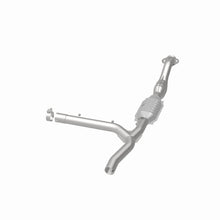 Load image into Gallery viewer, MagnaFlow Conv DF 97-98 Ford Trucks 4.6L
