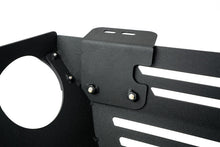 Load image into Gallery viewer, DV8 Offroad 20-22 Jeep Wrangler JL (3.0L Diesel) Rear Diff Skid Plate for Dana 44
