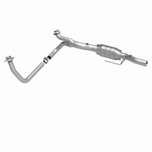 Load image into Gallery viewer, MagnaFlow Conv DF 00-01 Dodge Ram 3500 Van
