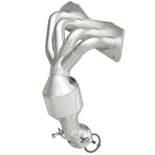 Load image into Gallery viewer, MagnaFlow Conv DF 10-11 Toyota Camry 2.5L
