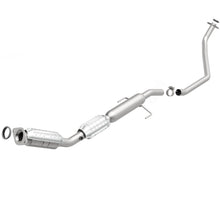 Load image into Gallery viewer, MagnaFlow Converter Direct Fit California 09-11 Toyota Corolla / Matrix L4-1.8LGAS
