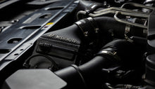 Load image into Gallery viewer, Mishimoto 12-16 BMW F10 M5 Intercooler Kit (Wrinkle Black)
