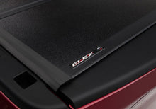 Load image into Gallery viewer, UnderCover 94-01 Dodge Ram 1500 / 94-02 Ram 2500/3500 6.4ft Flex Bed Cover
