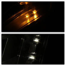 Load image into Gallery viewer, xTune Cadillac SRX 10-14 Passenger Side Halogen Headlight - OEM R HD-JH-CSRX11-OE-R
