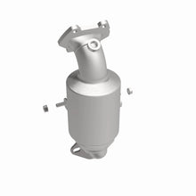 Load image into Gallery viewer, Magnaflow 14-16 Ram ProMaster 1500/2500/3500 V6 3.6L CARB Compliant DirectFit Catalytic Converter
