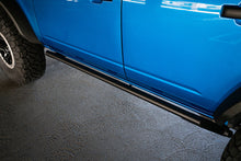 Load image into Gallery viewer, DV8 Offroad 21-22 Ford Bronco FS-15 Series Rock Sliders

