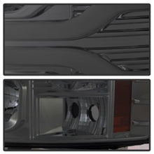 Load image into Gallery viewer, Spyder Chevy Silverado 1500 07-13 Version 3 Projector Headlights - Smoke PRO-YD-CS07V3-LBDRL-SM
