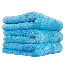 Load image into Gallery viewer, Chemical Guys Shaggy Fur-Ball Microfiber Towel - 16in x 16in - Blue - 3 Pack
