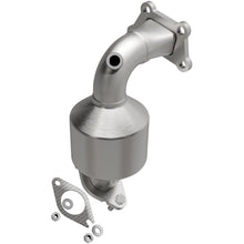 Load image into Gallery viewer, Magnaflow Conv DF 2012-2014 Equinox 3 3.6 L Underbody
