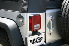 Load image into Gallery viewer, Rampage 2007-2018 Jeep Wrangler(JK) Billet Style Gas Cover - Polished
