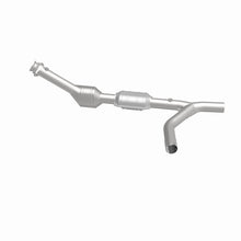 Load image into Gallery viewer, MagnaFlow Conv DF 00-04 Ford E150 4.6L Passenger Side
