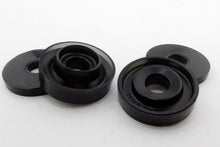Load image into Gallery viewer, Whiteline Plus Nissan 350Z / Infiniti G35 Traction Control Rear Differential Mount Insert
