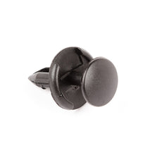 Load image into Gallery viewer, Omix Push Pin Clip Whlwell Frnt &amp; Rr Bmpr- 02-04 KJ

