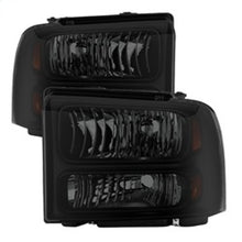 Load image into Gallery viewer, Xtune Ford F250/350/450 Super Duty 05-07 Crystal Headlights Black Smoked HD-JH-FS05-AM-BSM
