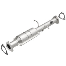 Load image into Gallery viewer, MagnaFlow Conv DF 96-00 GM S-10/Sonoma/Homb
