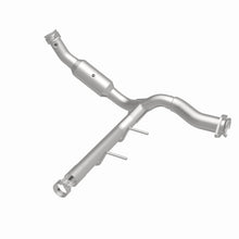 Load image into Gallery viewer, MagnaFlow Right Side Converter Direct Fit 15-17 Ford F-150 5.0L
