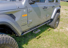 Load image into Gallery viewer, N-Fab RKR Rails 2018 Jeep Wrangler JL 4 Door Dab Length - Gloss Black - 1.75in
