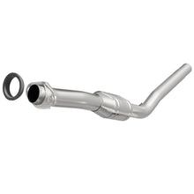 Load image into Gallery viewer, MagnaFlow Conv DF 96-97 Dodge Stratus 2.0L
