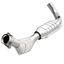 Load image into Gallery viewer, MagnaFlow Conv DF 97-98 Ford F-150 4.6L
