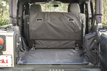 Load image into Gallery viewer, Rugged Ridge C3 Cargo Cover 2-Door w/Subwoofer 07-14 Jeep Wrangler
