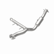 Load image into Gallery viewer, MagnaFlow Right Side Converter Direct Fit 15-17 Ford F-150 5.0L
