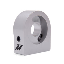 Load image into Gallery viewer, Mishimoto Silver M20 Oil Sandwich Plate
