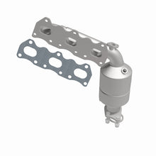 Load image into Gallery viewer, Magnaflow Conv DF 04-08 Grand Vitara V6 2.7L PS
