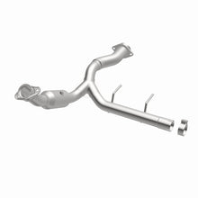 Load image into Gallery viewer, MagnaFlow Right Side Converter Direct Fit 15-17 Ford F-150 5.0L
