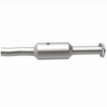 Load image into Gallery viewer, MagnaFlow 09-10 Ford F-550 Super Duty V10 6.8L Rear Underbody Direct Fit Catalytic Converter
