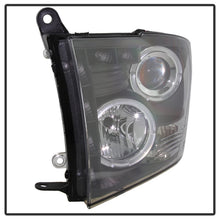 Load image into Gallery viewer, Spyder Dodge Ram 1500 09-14 10-14 Projector Headlights Halogen- LED Halo LED - Blk PRO-YD-DR09-HL-BK

