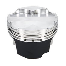 Load image into Gallery viewer, Wiseco BMW M50B25 Single Vanos 2.5L 24V Turbo 84.0mm Bore Standard Size 8.8:1 CR Piston Set
