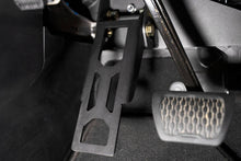 Load image into Gallery viewer, DV8 Offroad 18-20 Jeep Wrangler JL Adjustable Dead Pedal
