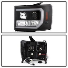 Load image into Gallery viewer, Spyder GMC Sierra 1500/2500/3500 07-13 V2 Projector Headlights- Black PRO-YD-GS07V2-LBDRL-BK
