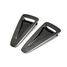 Load image into Gallery viewer, Seibon 09-10 Nissan Skyline R35 GTR OEM Carbon Fiber Hood Scoop
