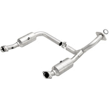 Load image into Gallery viewer, MagnaFlow Conv DF 06-09 Ford Explorer 4.6L Y-Pipe Assy/07-09 Explorer Sport Trac 4.6L
