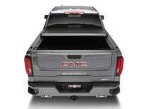 Load image into Gallery viewer, Truxedo 20-21 GM 1500 (New Body) w/ CarbonPro Bed 5ft 9in Lo Pro Bed Cover
