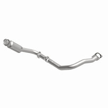 Load image into Gallery viewer, Magnaflow Conv DF 10-13 Land Rover LR4 V8 5.0L OEM Underbody

